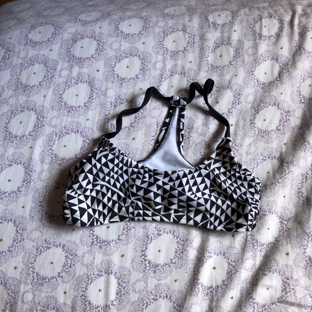 Black and white bikini top